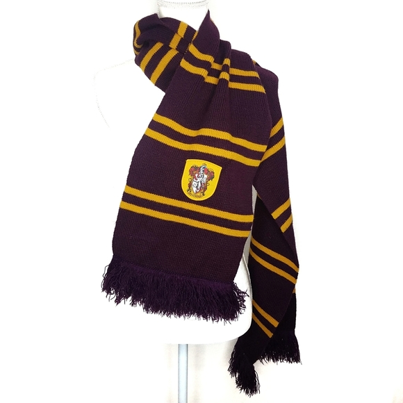Accessories - Harry Potter Hogwarts Gryffindor House Scarf
